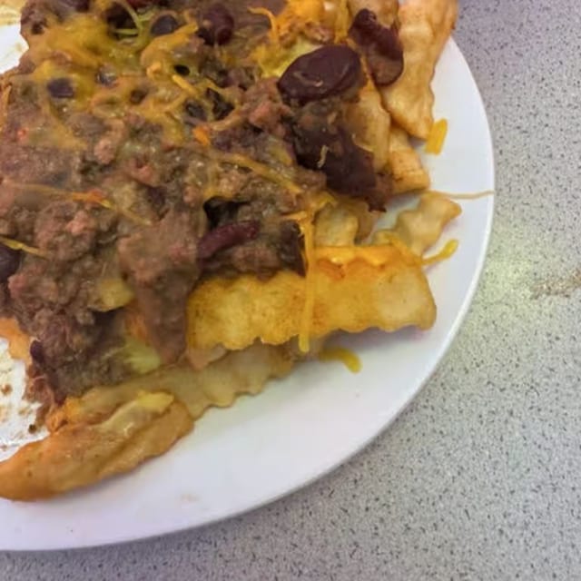 Chili Cheese Burger.