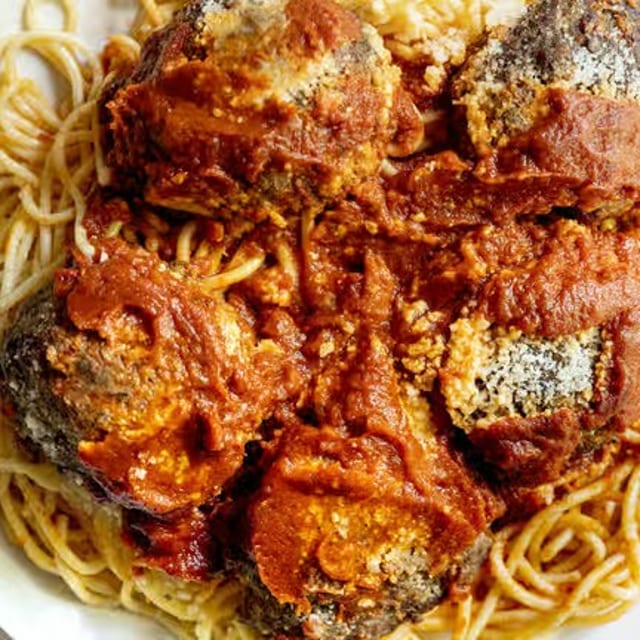 Spaghetti & Meat Sauce.
